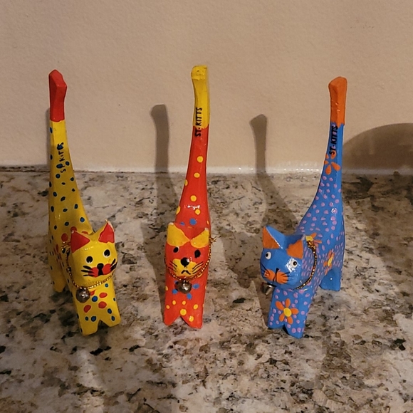 Other - Wooden Cats